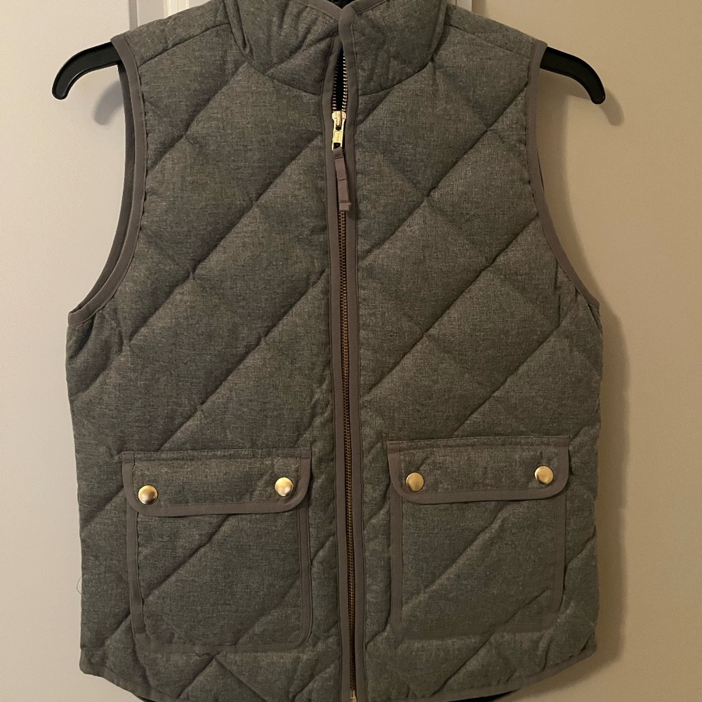 Jcrew gray puffer vest - PXS
